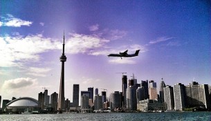 Toronto City and airplane