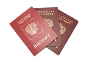 Владельцы "двух" паспортов могут быть против РФ
